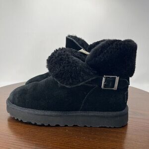 UGG Karel Ankle Boots Womens 6 Black Suede Side Buckle Pull On Snow Shoe 1019639